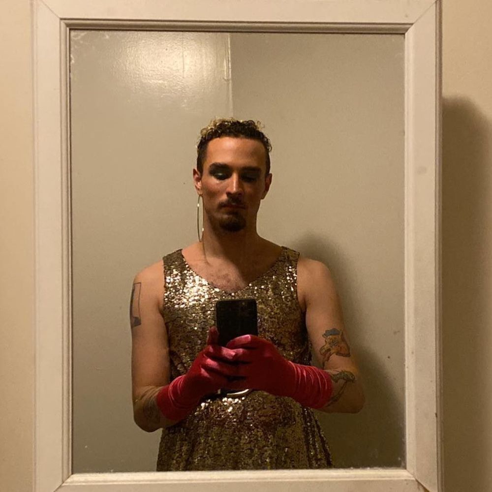 Meet your Posher, Caelan